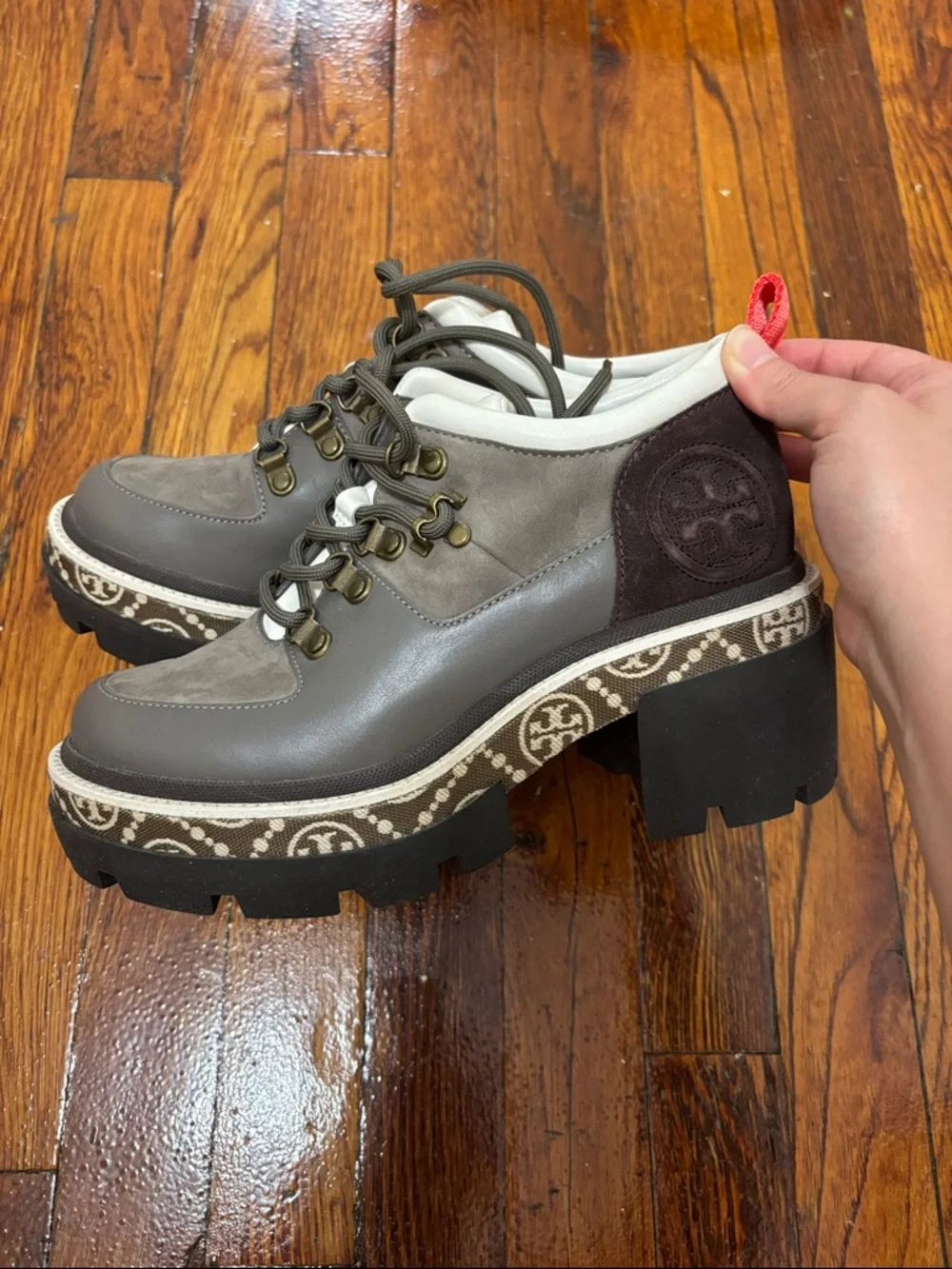 Tory Burch Sample Boots - Picture 2 of 3